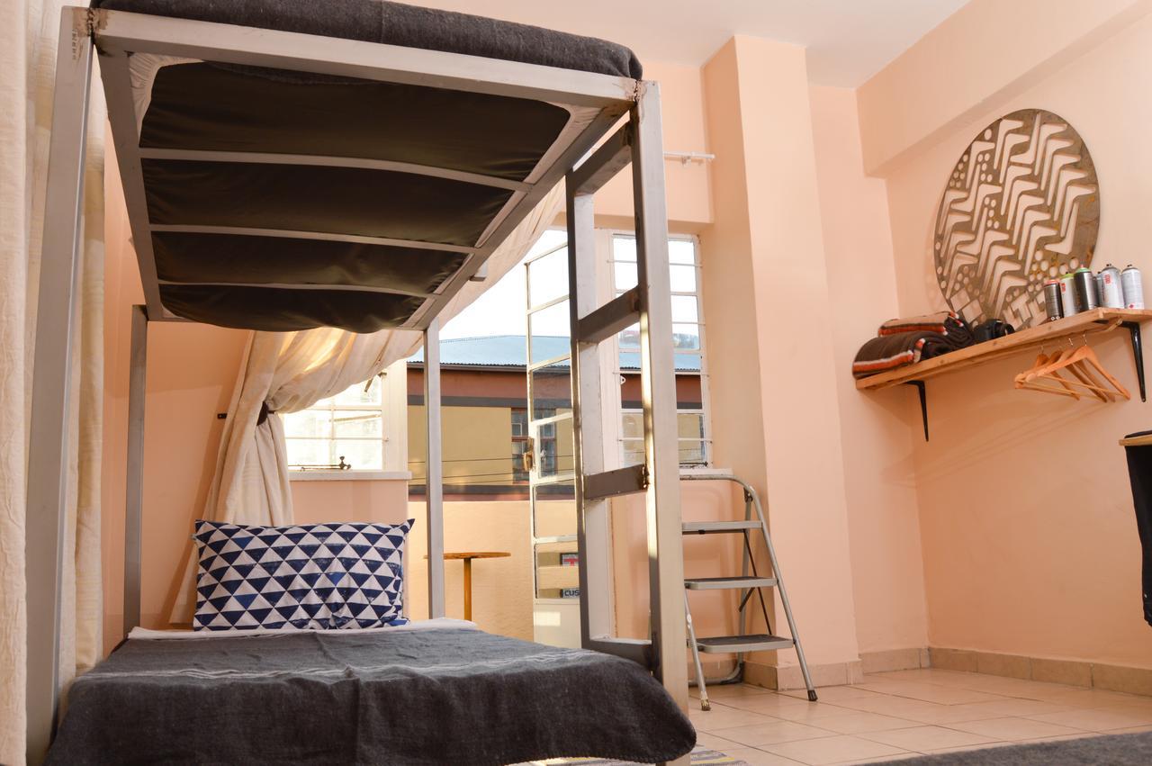 Auberge de jeunesse Urban Backpackers à Johannesbourg Extérieur photo