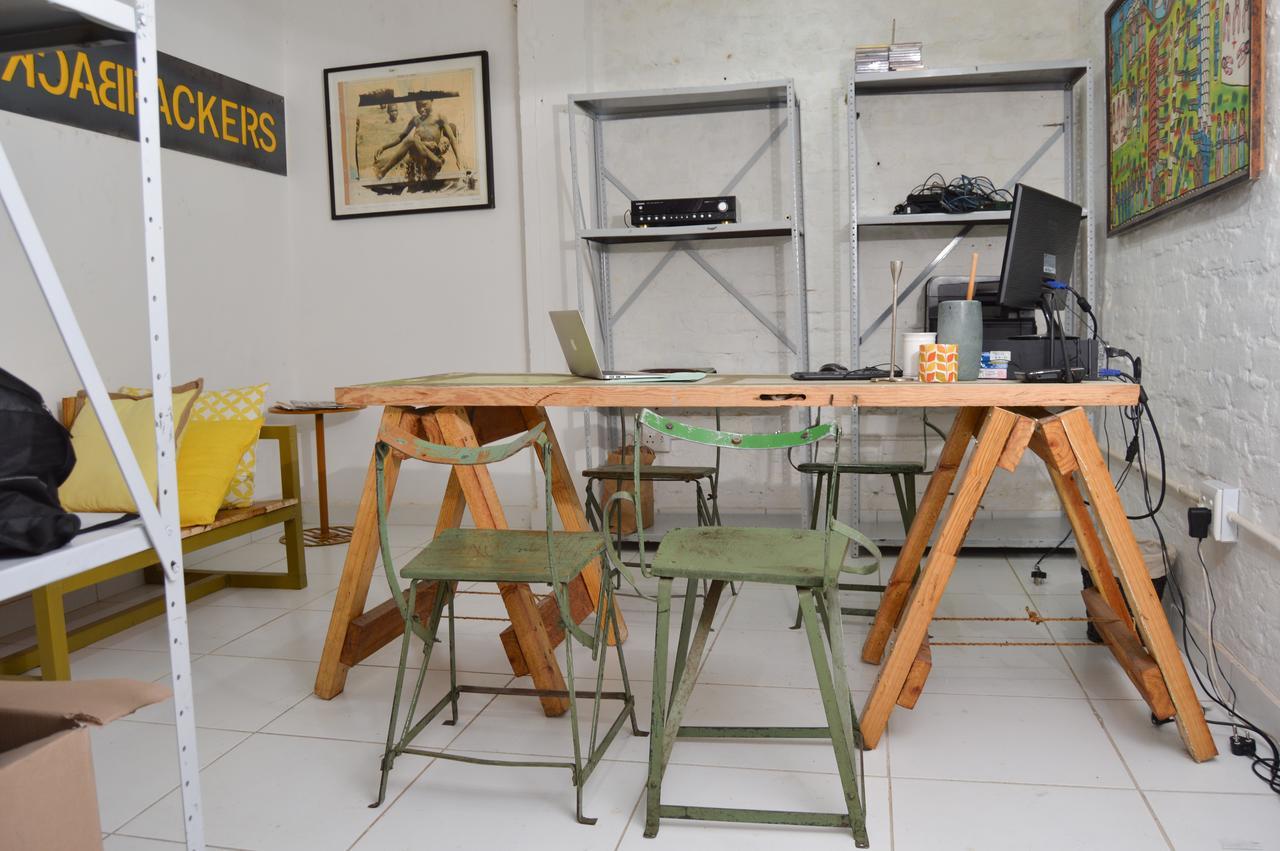 Auberge de jeunesse Urban Backpackers à Johannesbourg Extérieur photo