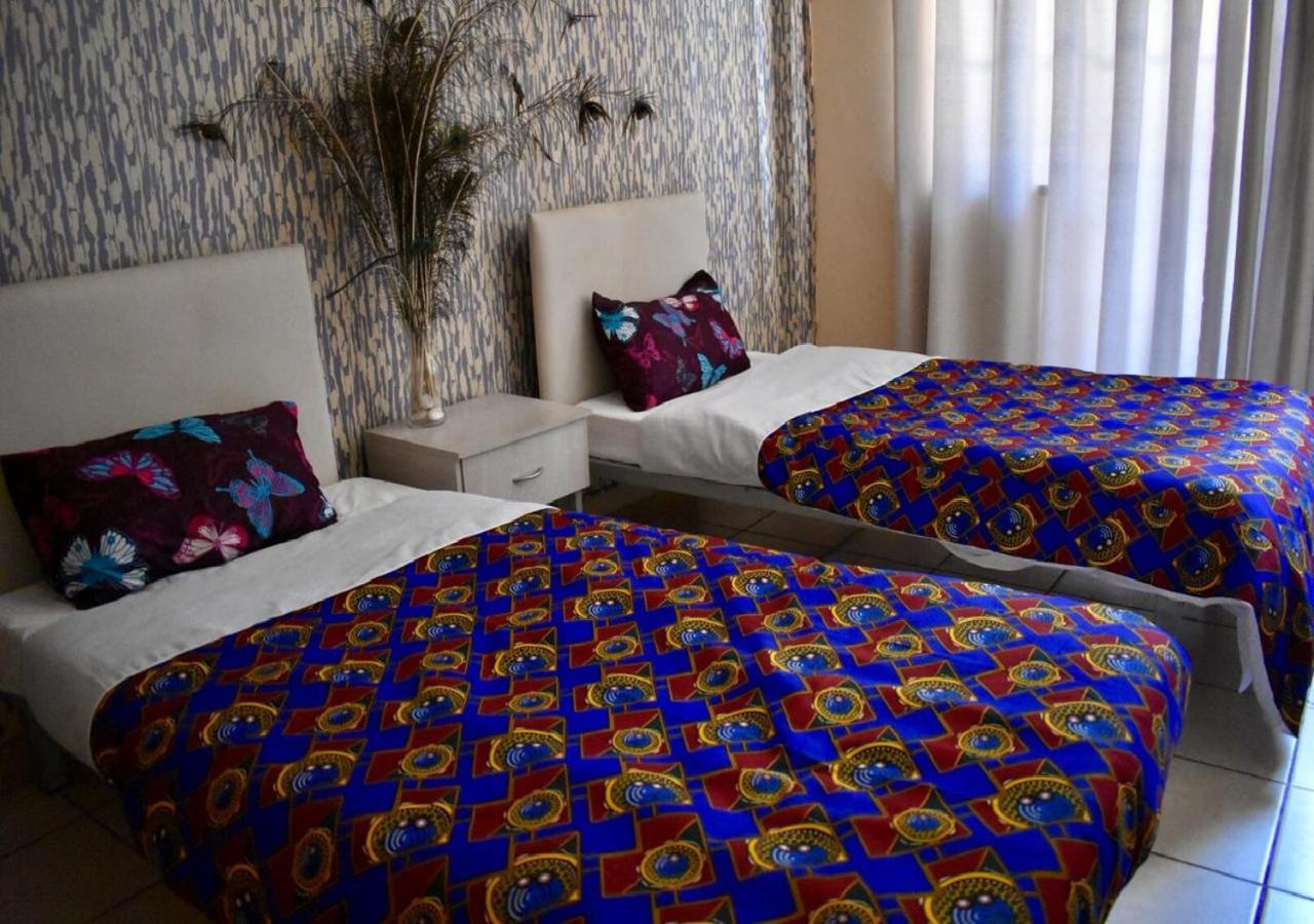 Auberge de jeunesse Urban Backpackers à Johannesbourg Extérieur photo