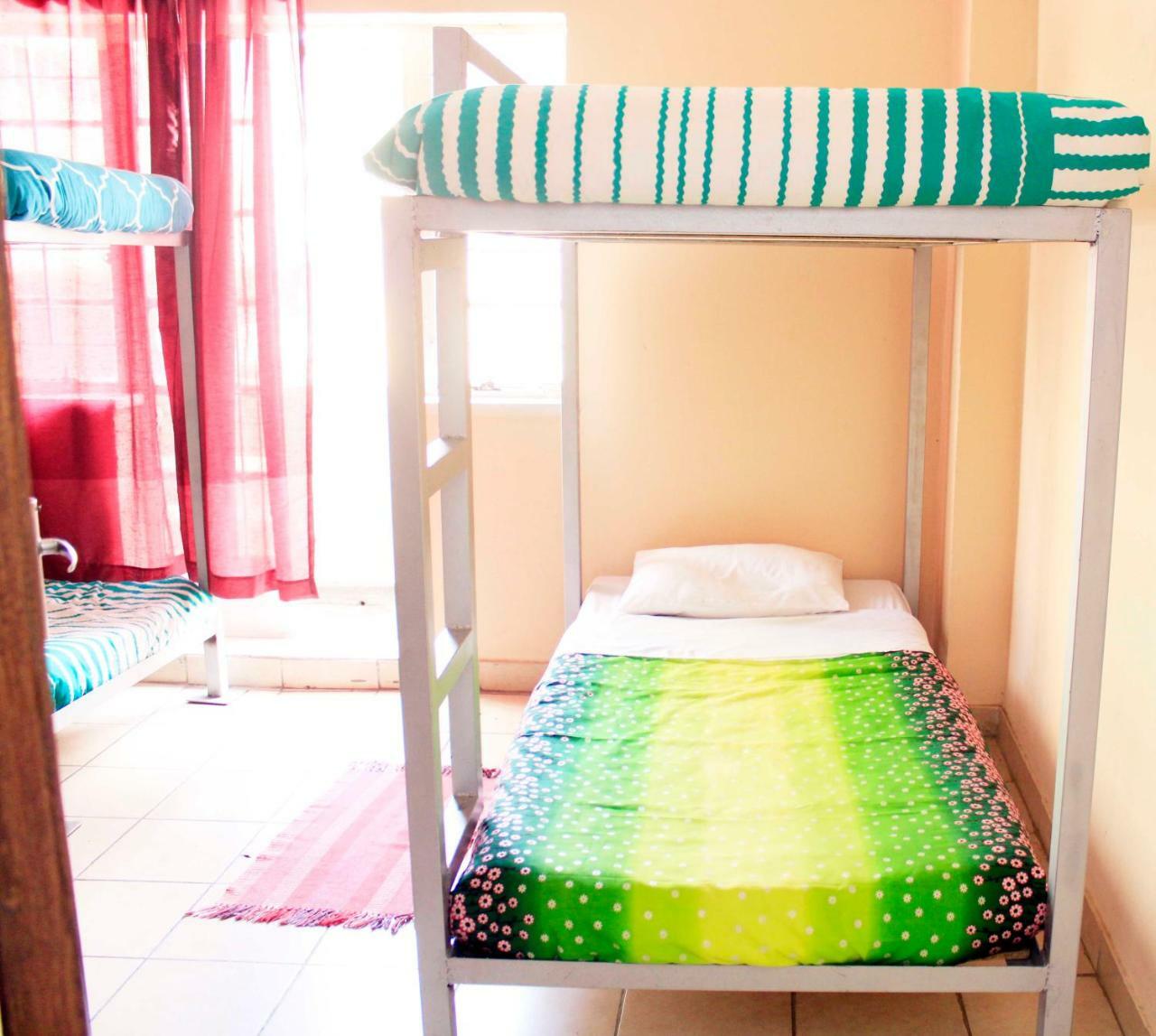 Auberge de jeunesse Urban Backpackers à Johannesbourg Extérieur photo