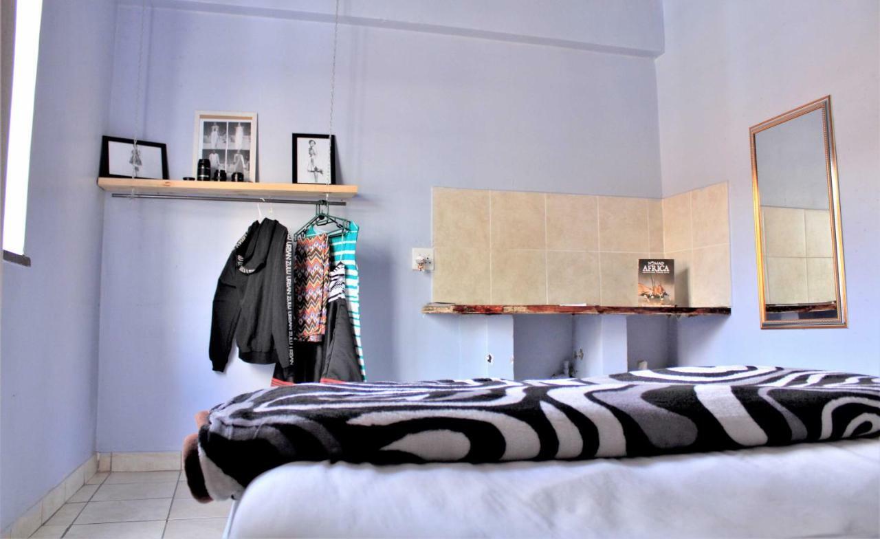 Auberge de jeunesse Urban Backpackers à Johannesbourg Extérieur photo